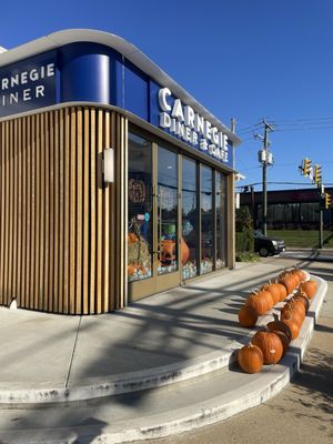 Carnegie Diner & Cafe by null