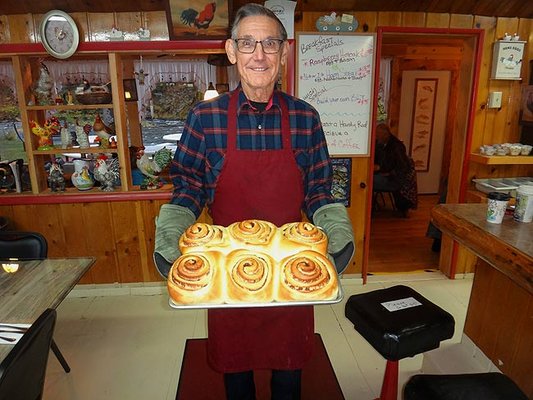 Campfire Lodge Resort by null