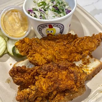 Dave's Hot Chicken - Tenders, Extra hot with slaw - Chicken Shop Near Me - San Leandro, California