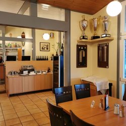 Ristorante Bistro Golf Range - Eingangsbereich mit Bar