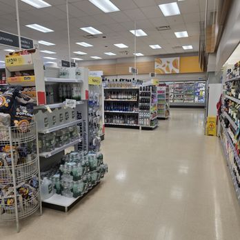 Walgreens - grocery section includes alcohol - Drugstores Near Me - York, Maine Walgreens - grocery section includes alcohol - Drugstores Near Me - York, Maine