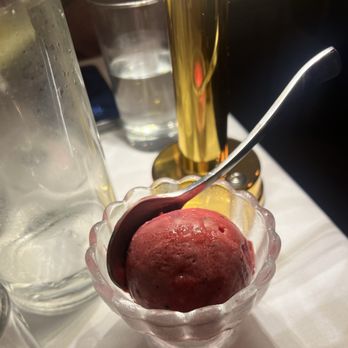 Linden - Dragonfruit sorbet - New American Near Me - Los Angeles, California Linden - Dragonfruit sorbet - New American Near Me - Los Angeles, California