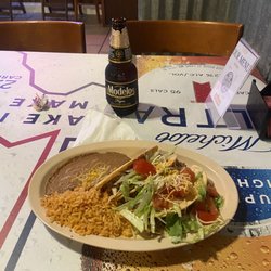 JD Steakout - 3 tacos rice beans