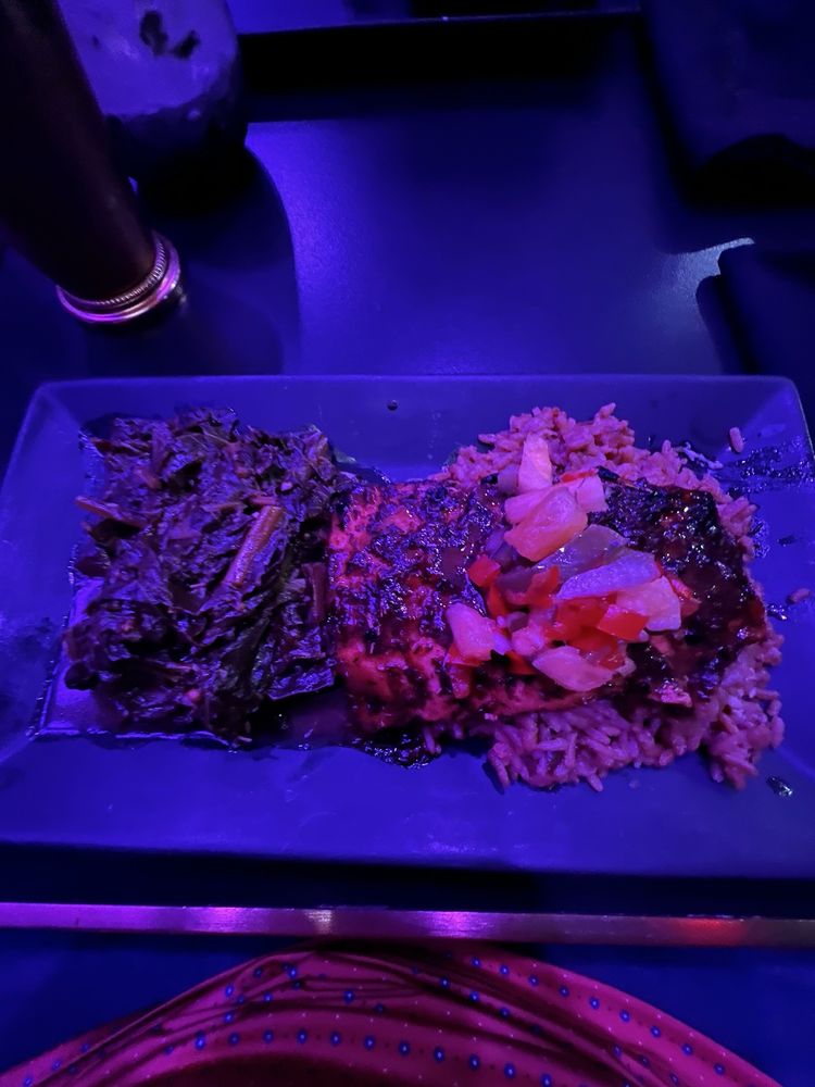 Euphoria Cocktail Room Image