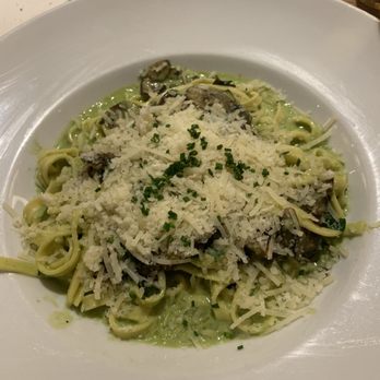 El Dorado Kitchen - Housemade Fettuccine Carbonara - New American Near Me - Sonoma, California El Dorado Kitchen - Housemade Fettuccine Carbonara - New American Near Me - Sonoma, California