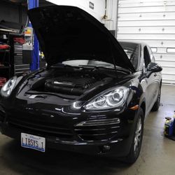 Logan Auto Fix - I just got a oil change on my Porsche Cayenne. They did an amazing job with it, I recommend if you want a oil change professionally done.