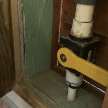 Blackstone Hotsprings - Hand switch to fill the tub. - Hotels Near Me - Truth or Consequences, New Mexico Blackstone Hotsprings - Hand switch to fill the tub. - Hotels Near Me - Truth or Consequences, New Mexico
