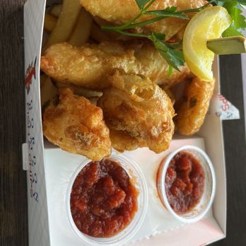 Gordon Ramsay Fish & Chips - Fish & Shrimp Combo - Fish & Chips Near Me - Orlando, Florida Gordon Ramsay Fish & Chips - Fish & Shrimp Combo - Fish & Chips Near Me - Orlando, Florida