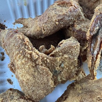 Pimlico Chinese Carryout - Chicken Wings - Chinese Near Me - Baltimore, Maryland