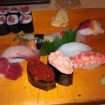 Akasaka - Japanese Near Me - Honolulu, Hawaii
