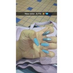 Hi-Tek Nail Salon