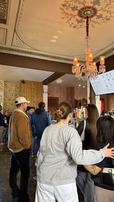 Walter's Tavern by null