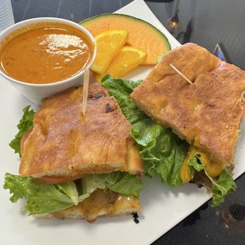 Focaccia - Butter chicken samich with red pepper soup - Sandwiches Near Me - Fresno, California Focaccia - Butter chicken samich with red pepper soup - Sandwiches Near Me - Fresno, California