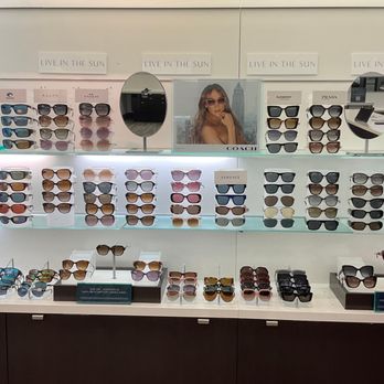 LensCrafters - Eyewear & Opticians Near Me - Minnetonka, Minnesota LensCrafters - Eyewear & Opticians Near Me - Minnetonka, Minnesota