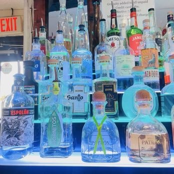 Club Trio - Tequila selection - Lounges Near Me - Cincinnati, Ohio