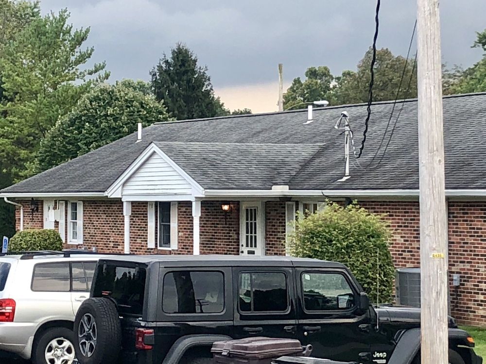 TLC DENTAL CENTER Updated October 2024 1496 Southgate Ave, Yellow