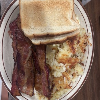 Arcade Cafe - Breakfast & Brunch Near Me - Paxton, Illinois