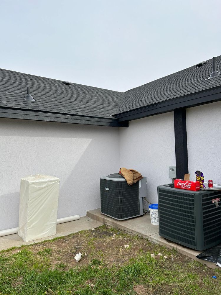 Slide of V&V Roofing & Construction