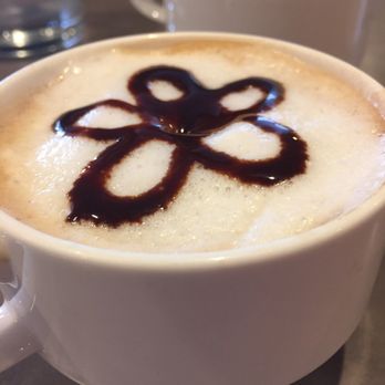 Moena Café - Cafes Near Me - Honolulu, Hawaii