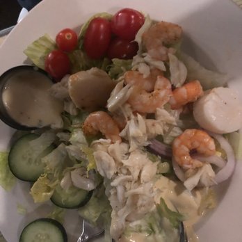 Suicide Bridge Restaurant - Seafood salad - Seafood Near Me - Hurlock, Maryland