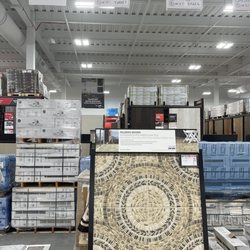 Floor & Decor