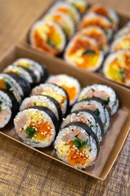 Baro Baro KimBap by null