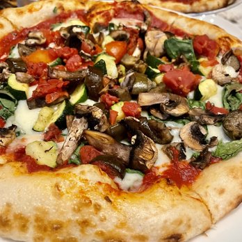Skybox Taphouse - Vegetariana pizza - Pizza Near Me - Honolulu, Hawaii Skybox Taphouse - Vegetariana pizza - Pizza Near Me - Honolulu, Hawaii