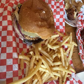 The Cardinal - Chicken sandwich - Burgers Near Me - Boone, North Carolina