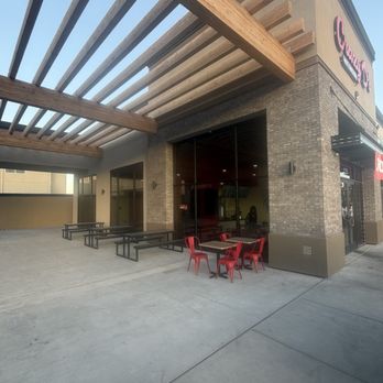 Crazy D’s Hot Chicken - Chicken Shop Near Me - Las Vegas, Nevada