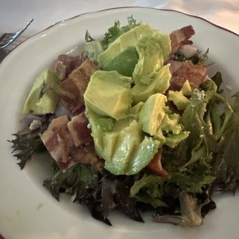 Maggiano's Little Italy - Maggionos salad - Pizza Near Me - Dallas, Texas