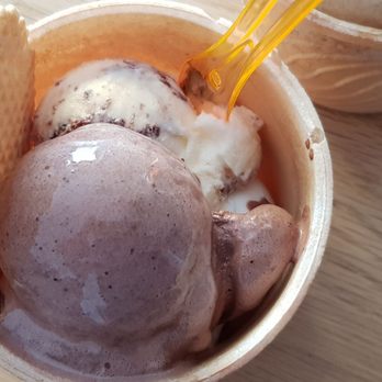 Ice Shop - Ice Cream & Frozen Yogurt Near Me - Neuendettelsau, BY Ice Shop - Ice Cream & Frozen Yogurt Near Me - Neuendettelsau, BY