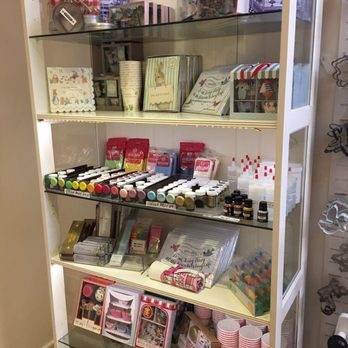 Biscuiteers - Patisserie/Cake Shop Near Me - London, XGL