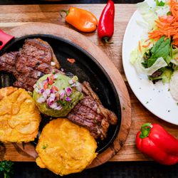 El Balcon De Las Americas - New York Steak with Guacomole