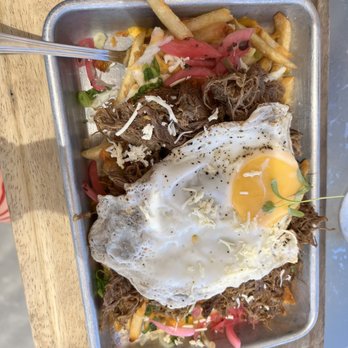 King And Queen Cantina - birria fries - Cocktail Bars Near Me - Ensenada, BCN