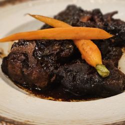 Mango Bay - Oxtails