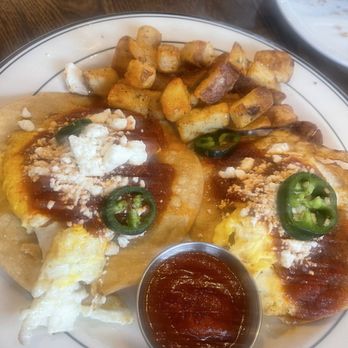 Mimi's Cafe - Huevos rancheros - Breakfast & Brunch Near Me - Downey, California