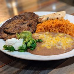 Isabel's Amor - Carne Asada Plate