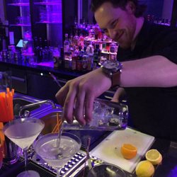 Julien's - Julien makes a martini!