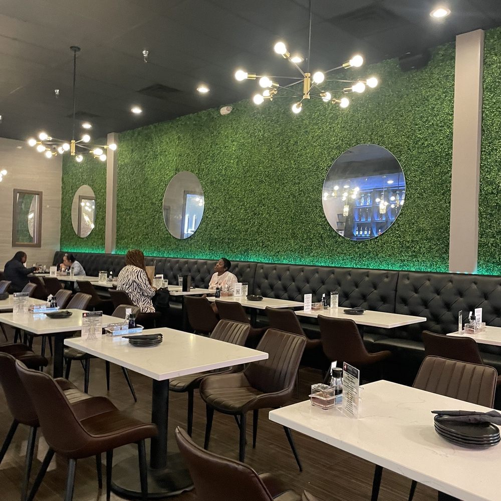 Linjee Thai - Thai Near Me - Alexandria, Virginia