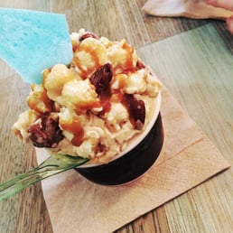 Salted caramel gelato from Dex2rose Nitrogen Gelato in Melbourne. Salted caramel gelato from Dex2rose Nitrogen Gelato in Melbourne.