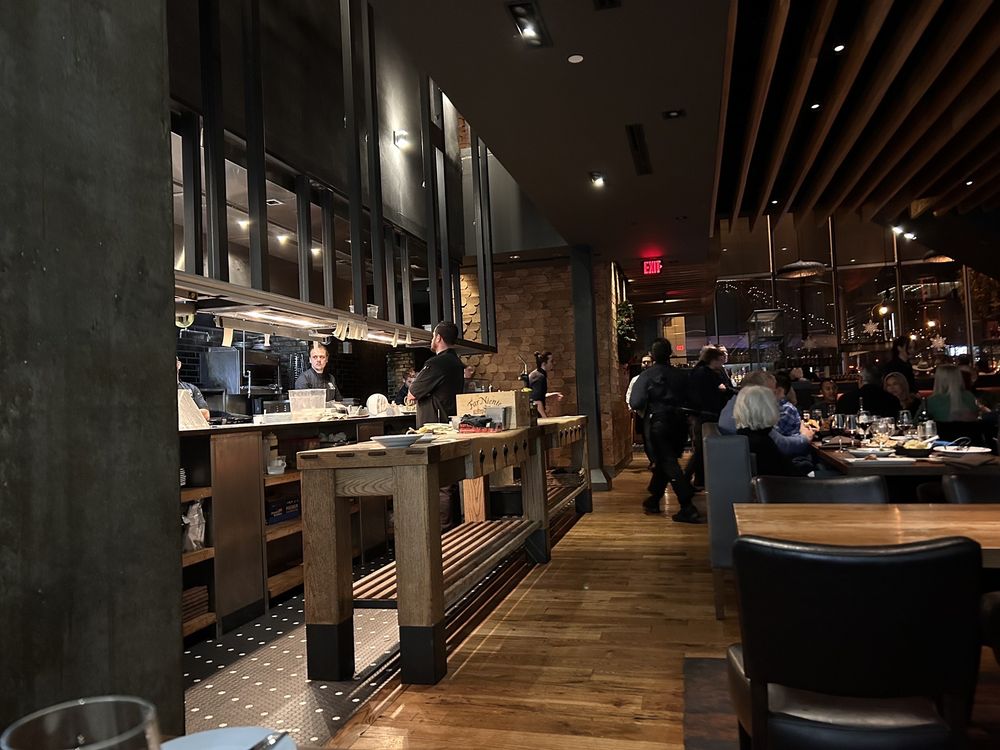 Oak Steakhouse