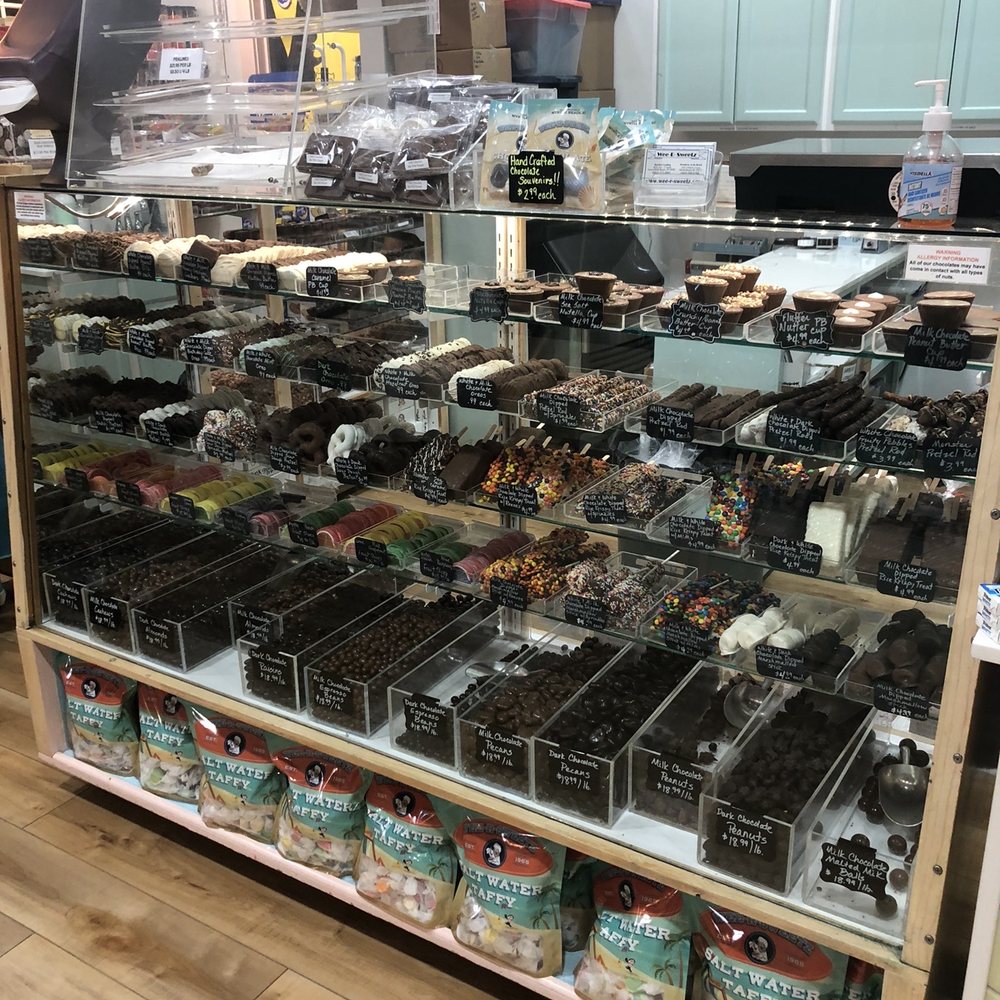 Wee R Sweetz - a display of a variety of desserts - Desserts Near Me - North Myrtle Beach, South Carolina Wee R Sweetz - a display of a variety of desserts - Desserts Near Me - North Myrtle Beach, South Carolina