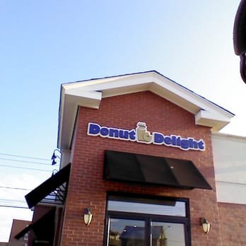 Donut Delight - Outside - Donuts Near Me - Stamford, Connecticut Donut Delight - Outside - Donuts Near Me - Stamford, Connecticut