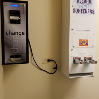 Freehand Chicago - Cash is required to access change and soap machines. - Hotels Near Me - Chicago, Illinois
