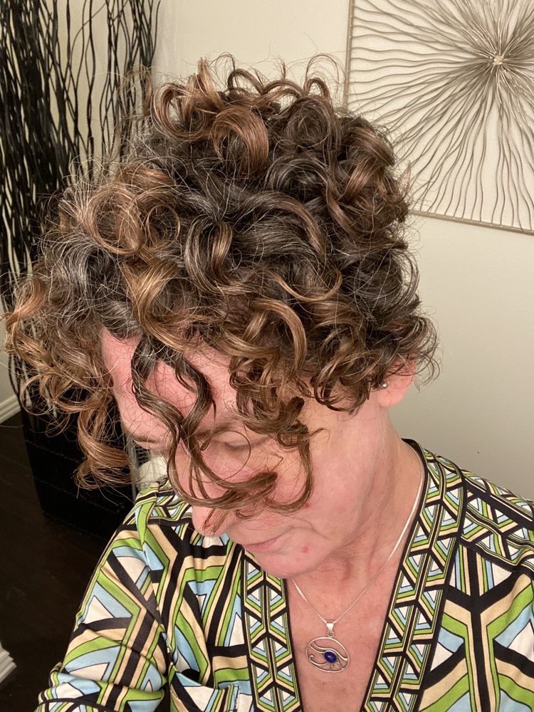 T MICHAELS SALON Updated October 2024 11 Photos & 10 Reviews 11