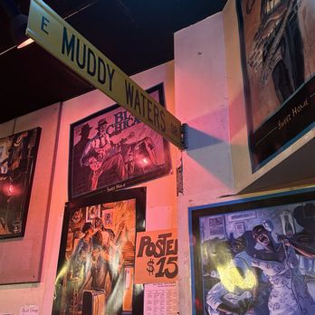 Blue Chicago - Jazz & Blues Near Me - Chicago, Illinois
