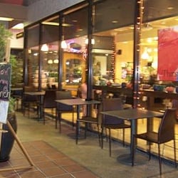 The Loose Teas Cafe and Gifts