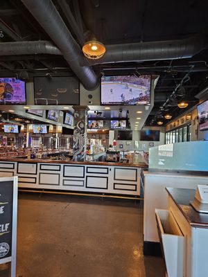 Cosmos Taverna by null