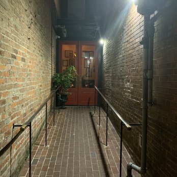 Irene's - Entrance - Italian Near Me - New Orleans, Louisiana Irene's - Entrance - Italian Near Me - New Orleans, Louisiana