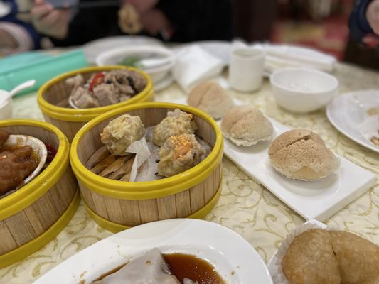 Grand Dynasty Chinese Seafood Restaurant by null